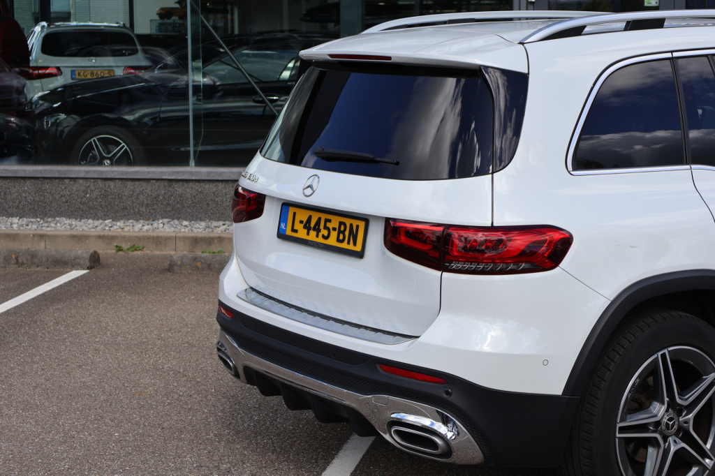 Mercedes-Benz Glb