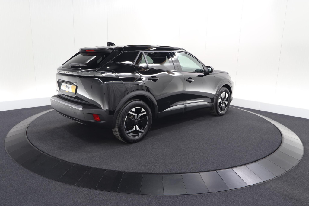 Peugeot E-2008