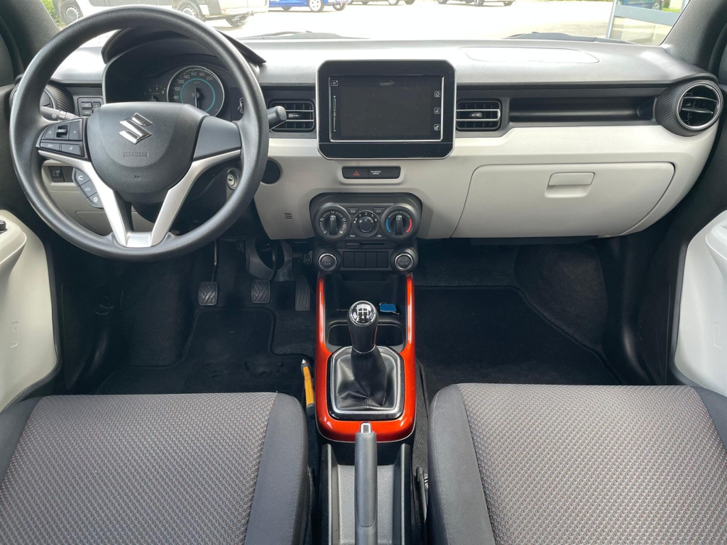 Suzuki Ignis