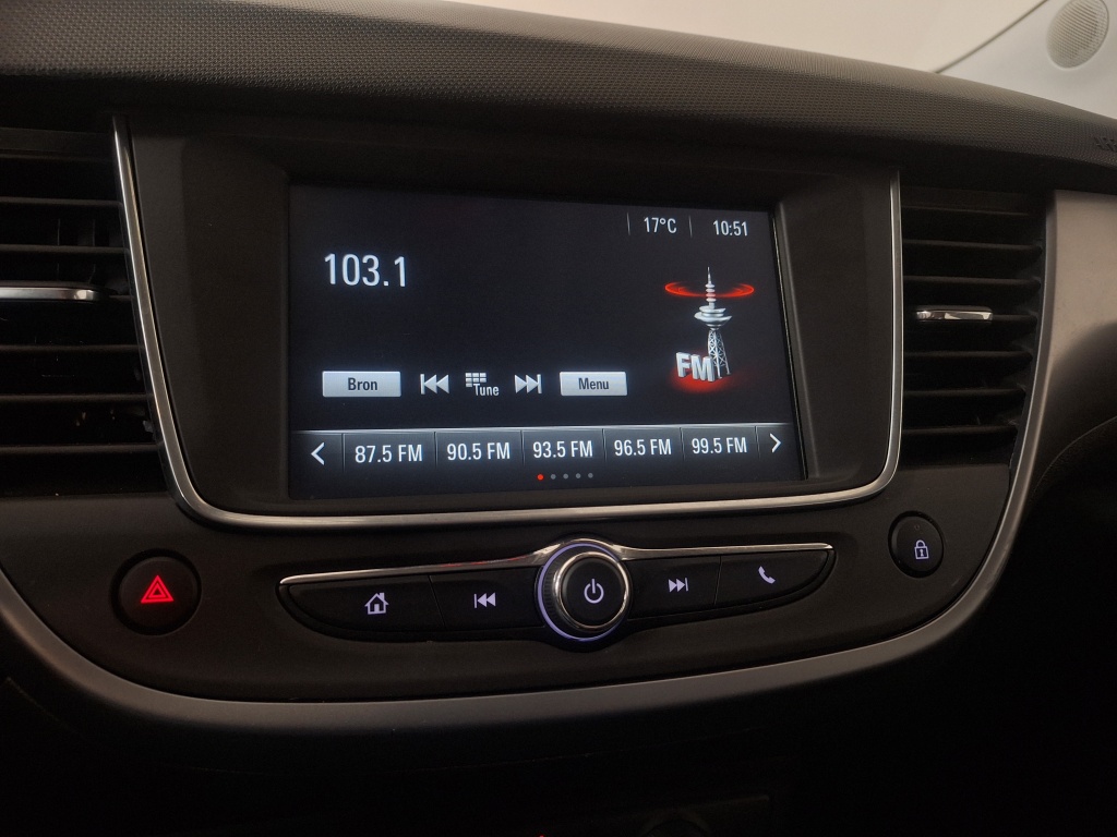 Opel Crossland X