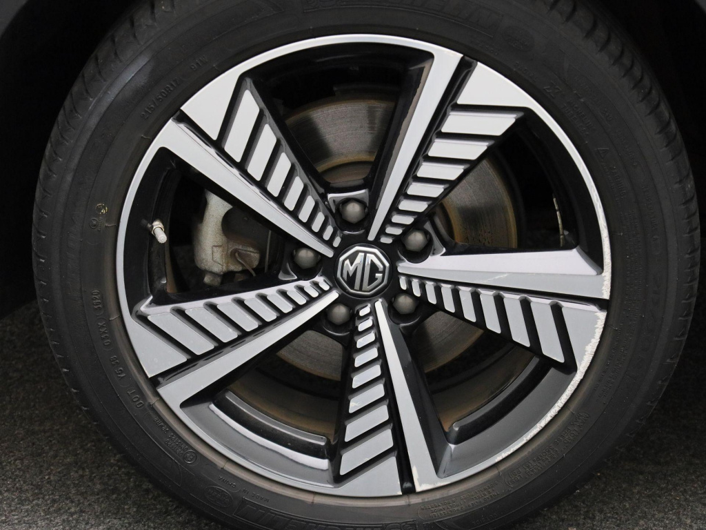MG Zs Ev