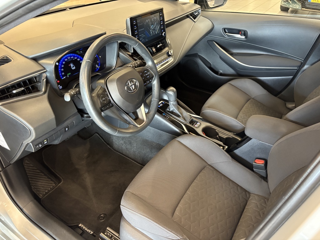 Toyota Corolla Touring Sports