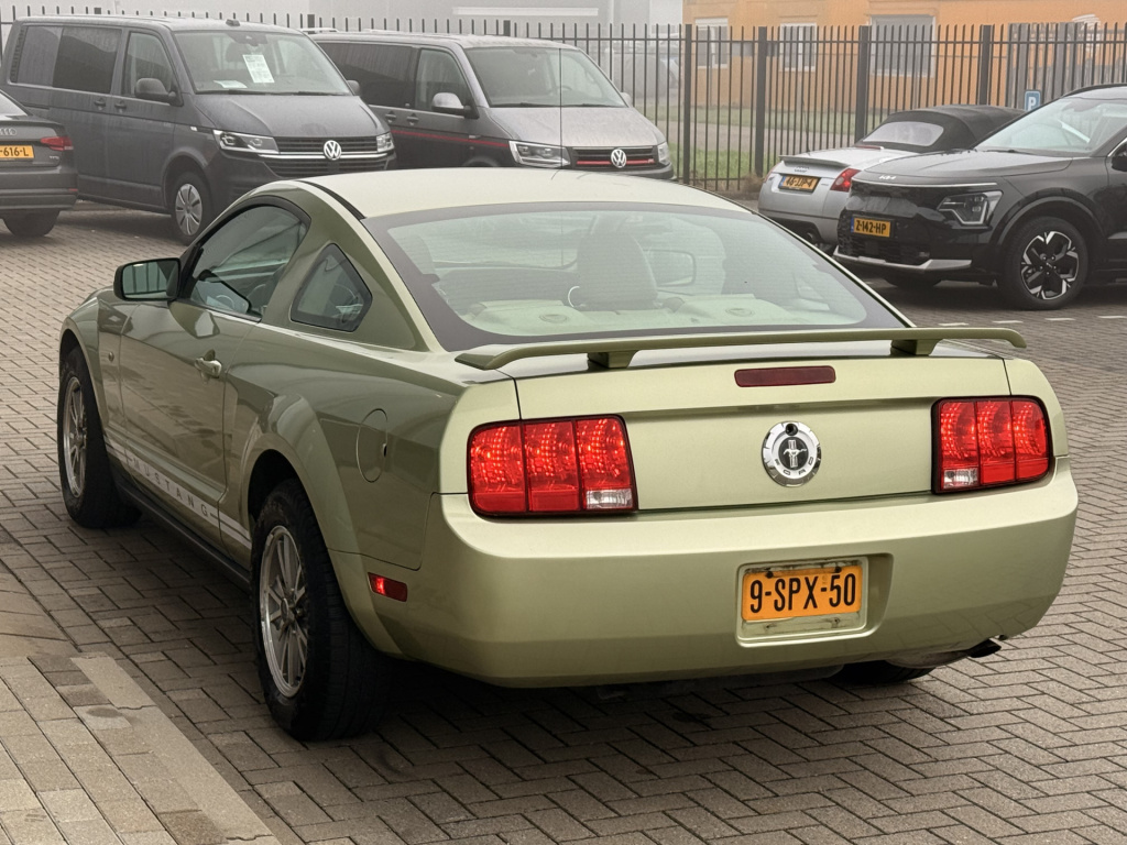 Ford Mustang