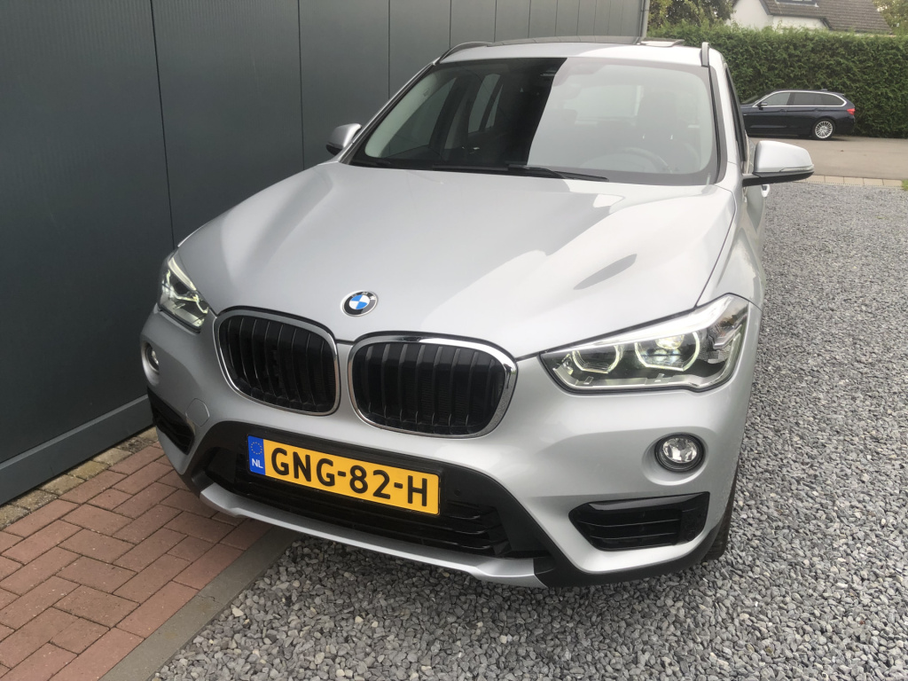 BMW X1