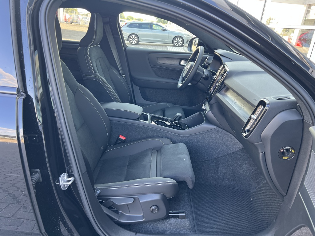 Volvo C40