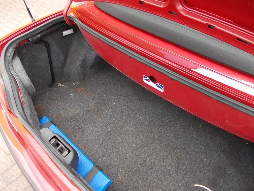 Peugeot 306