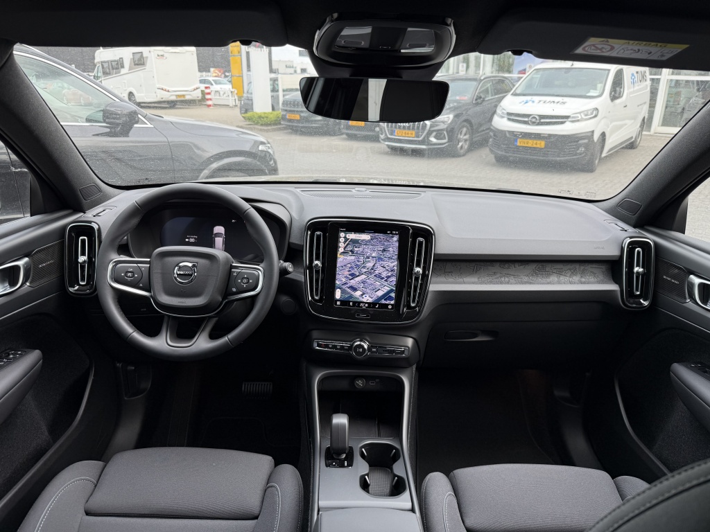 Volvo Ex40