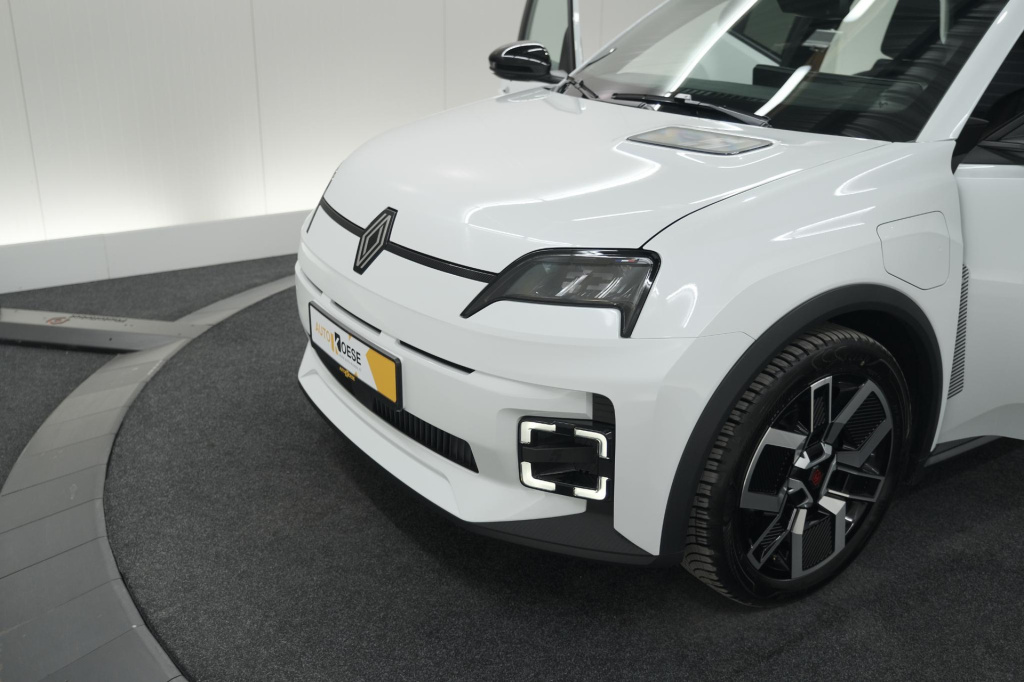 Renault 5