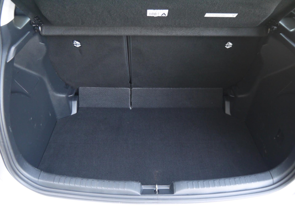 Mazda 2 Hybrid