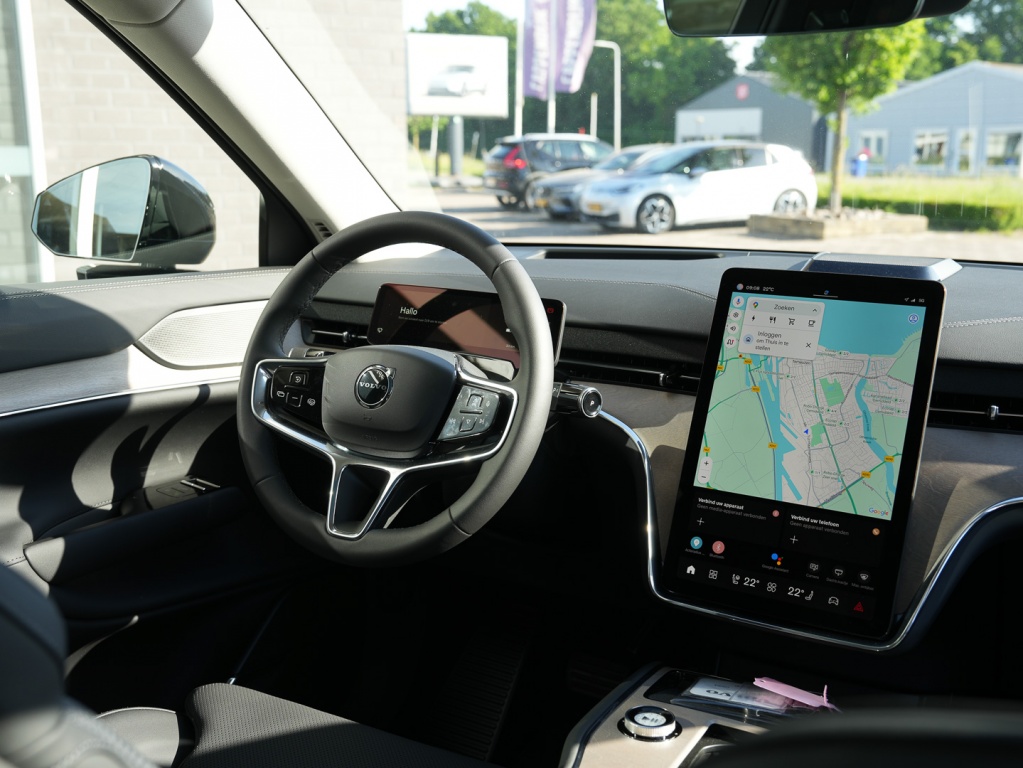 Volvo Ex90