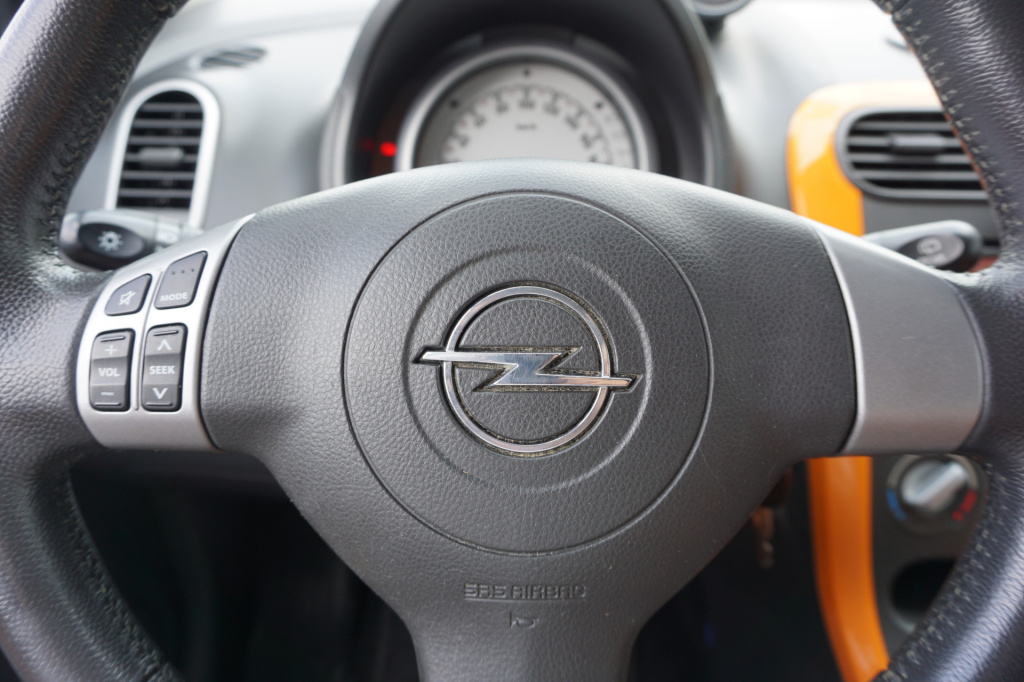 Opel Agila
