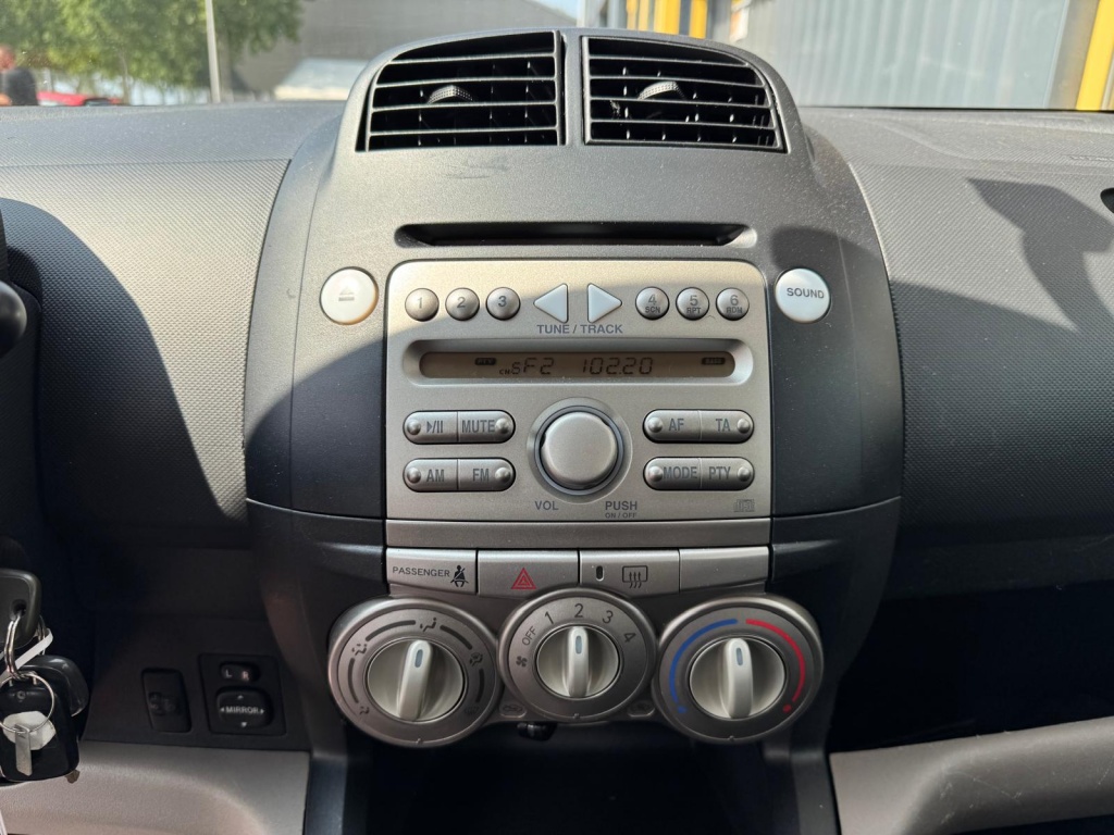 Daihatsu Sirion