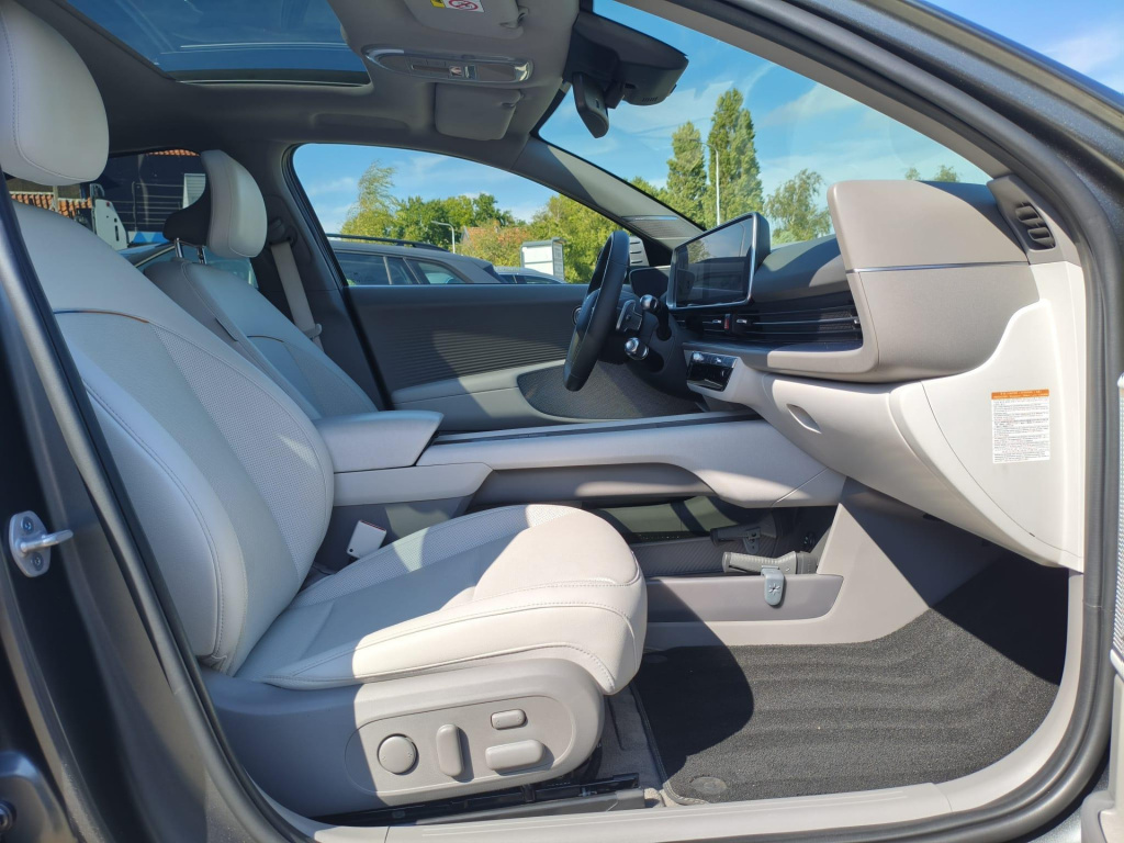 Hyundai Ioniq 6