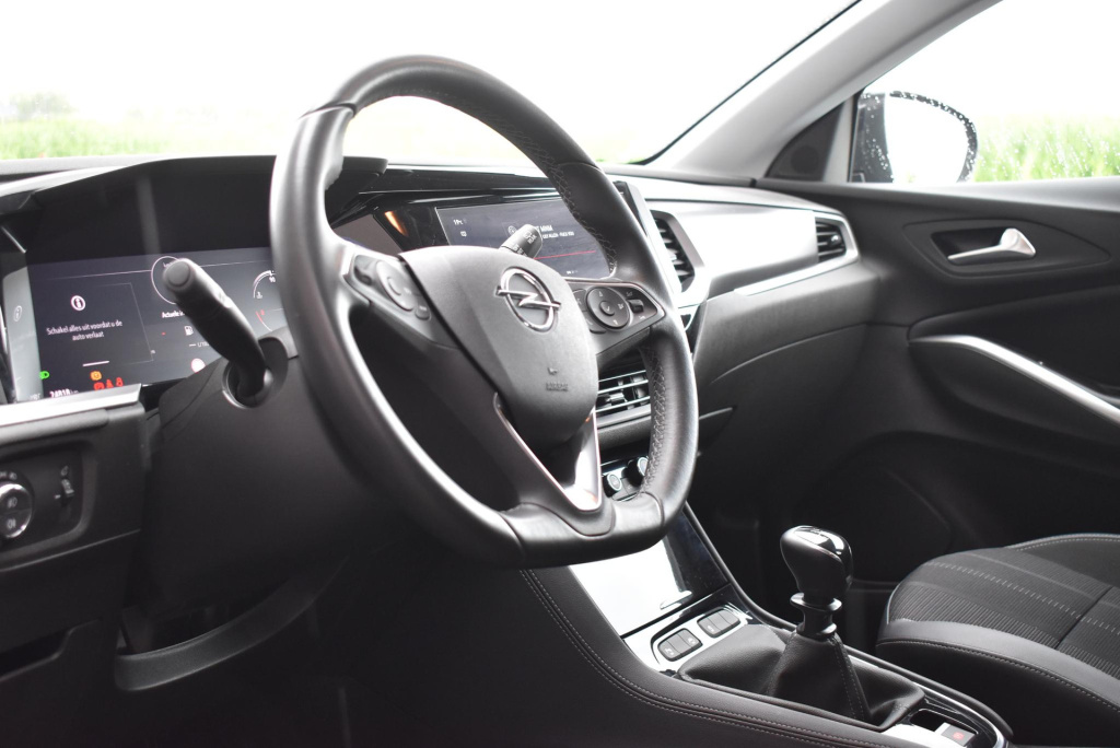 Opel Grandland