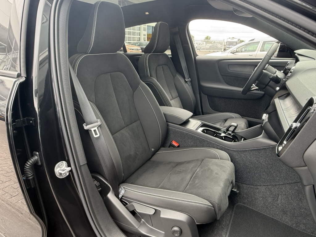 Volvo C40