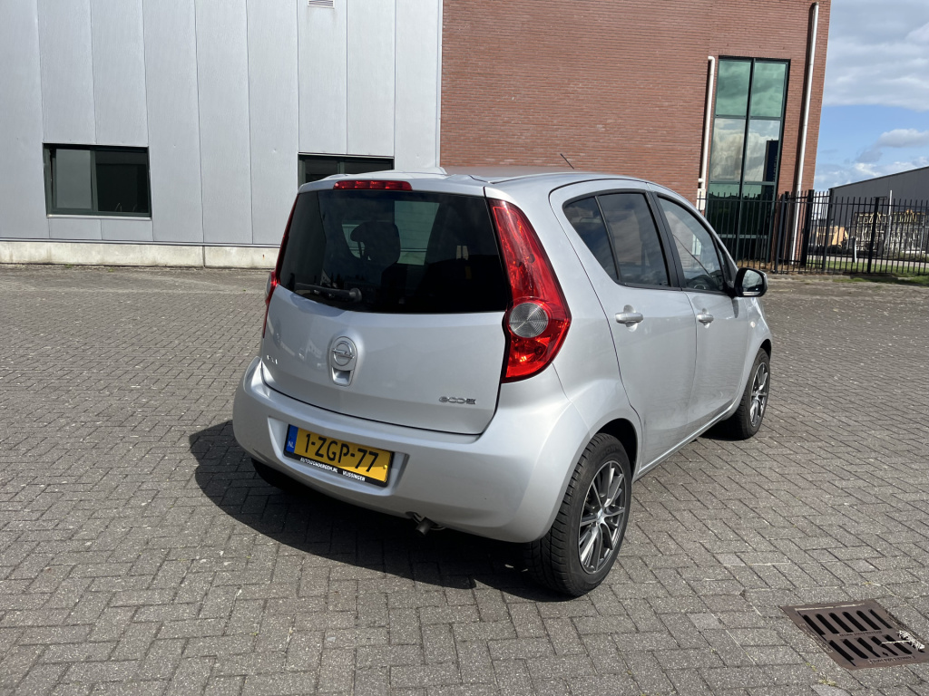 Opel Agila