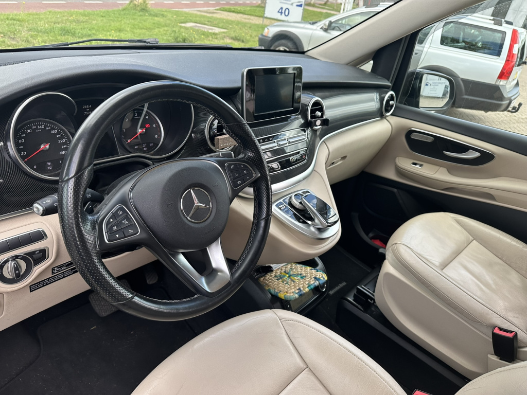 Mercedes-Benz Marco Polo