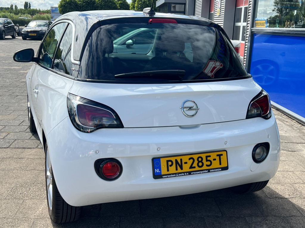 Opel Adam