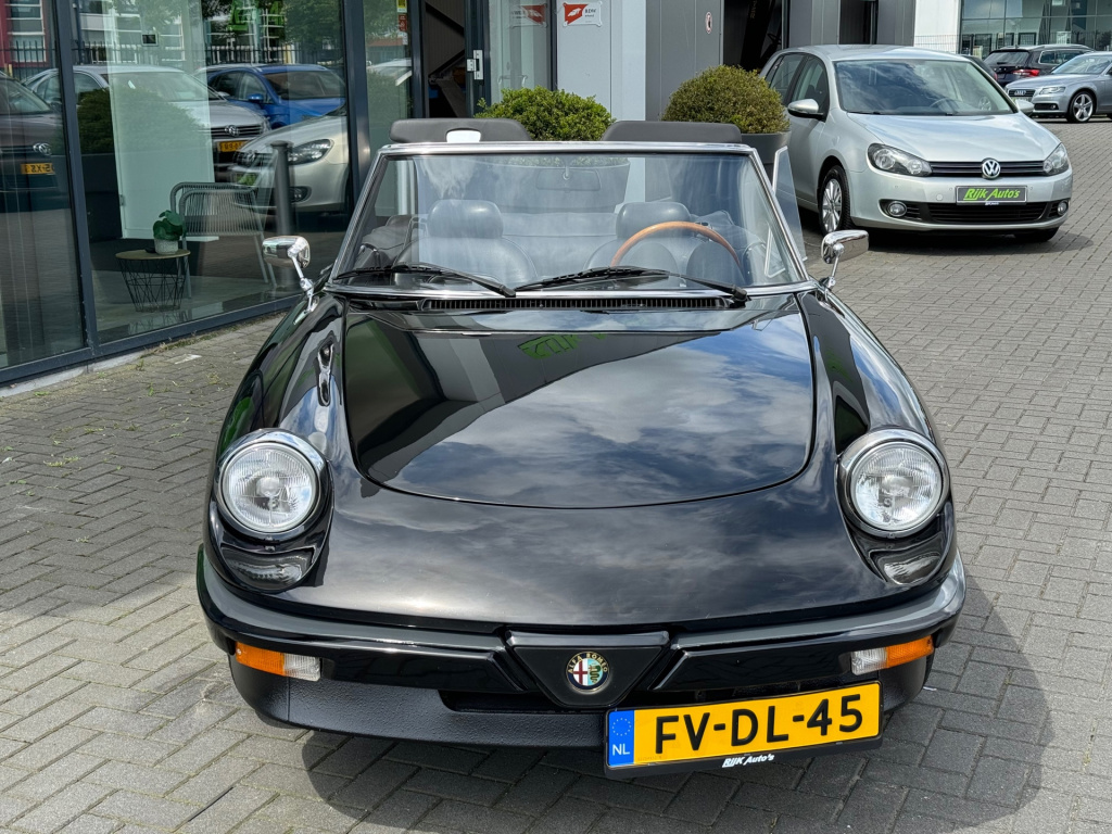 Alfa Romeo Spider
