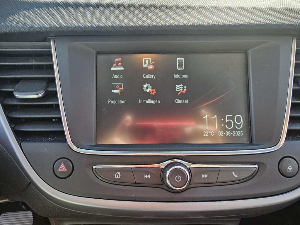 Opel Crossland X