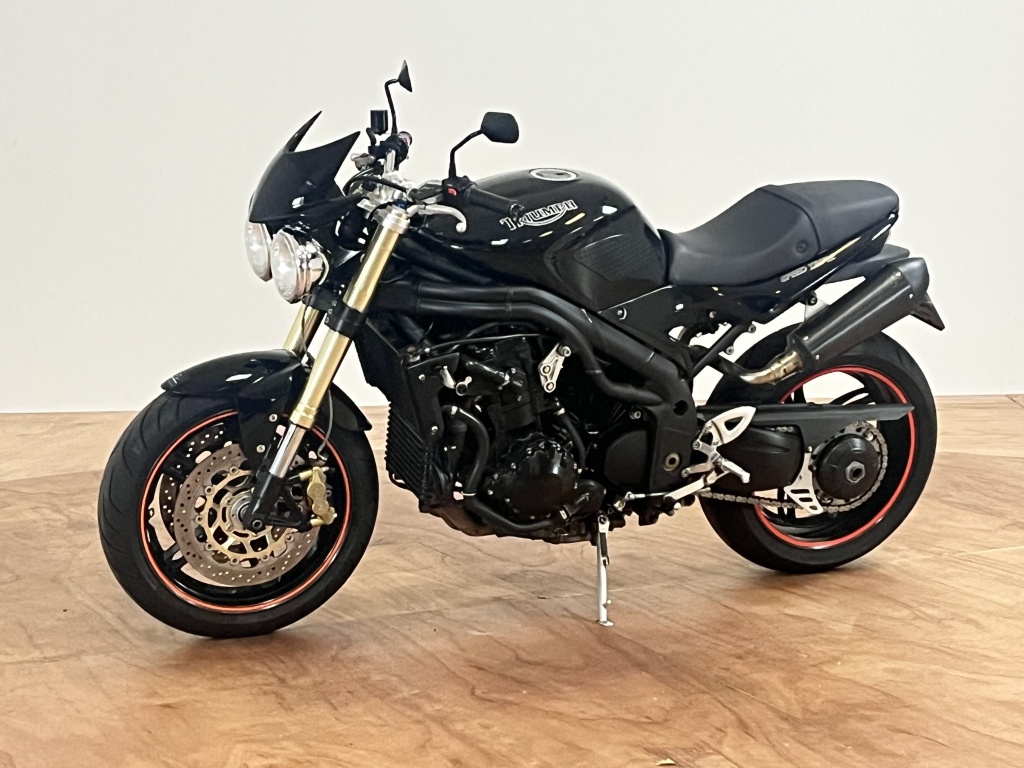 Triumph Speed Triple