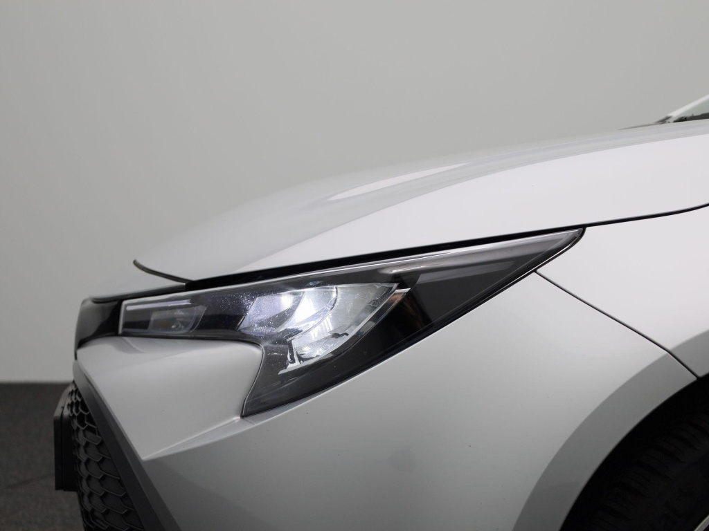 Toyota Corolla Touring Sports