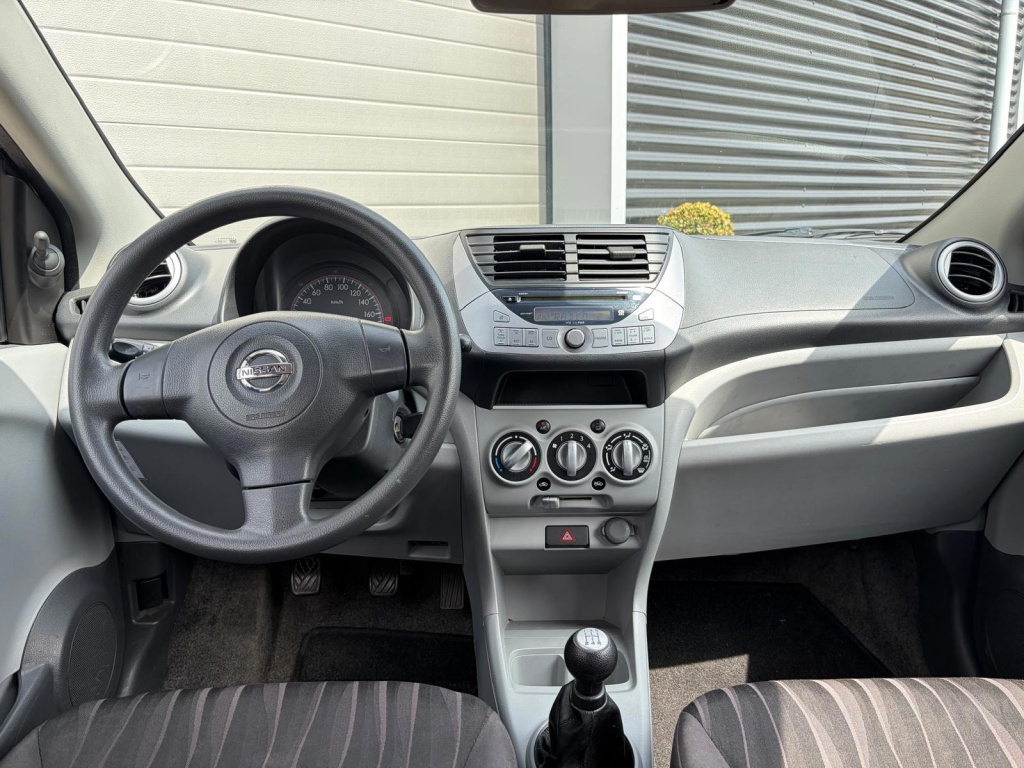 Nissan Pixo