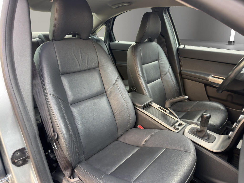Volvo S40