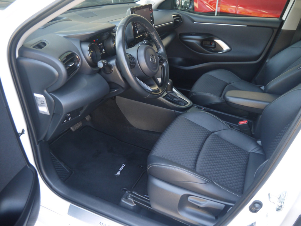 Mazda 2 Hybrid