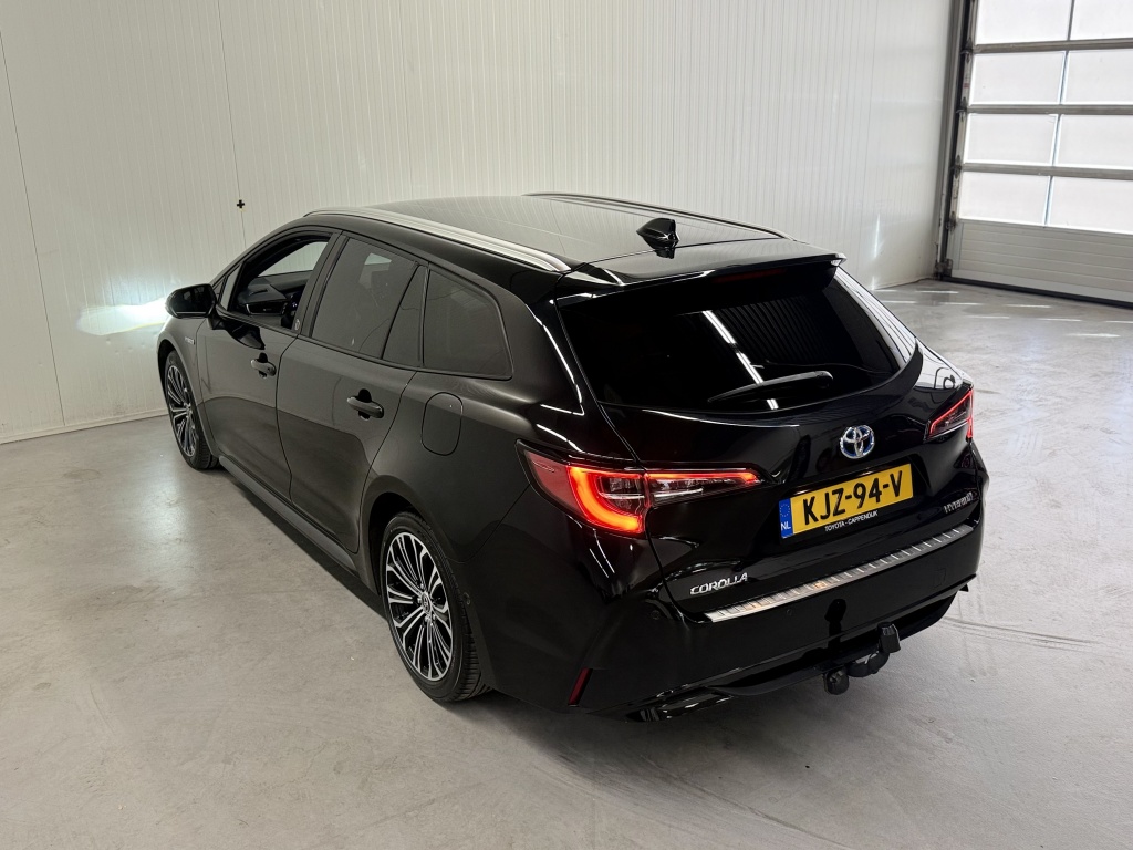 Toyota Corolla Touring Sports