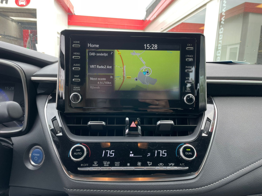 Toyota Corolla Touring Sports