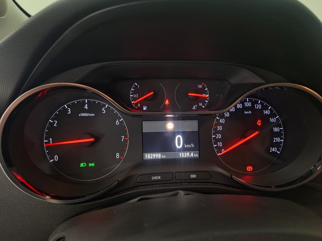 Opel Crossland X