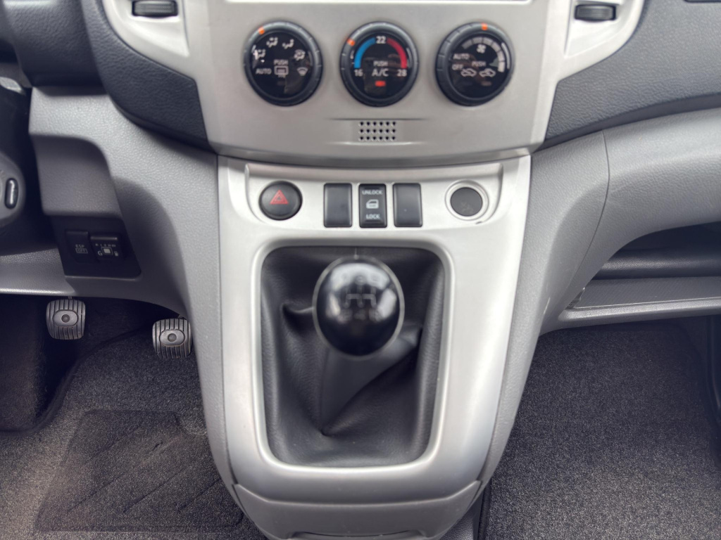 Nissan Nv200