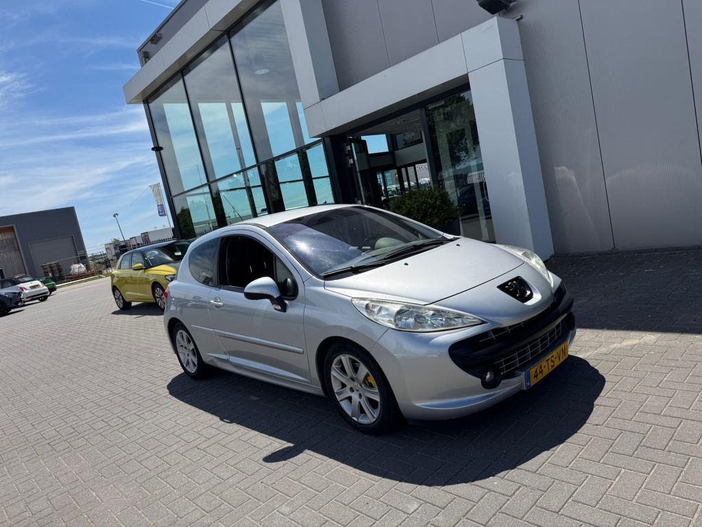 Peugeot 207