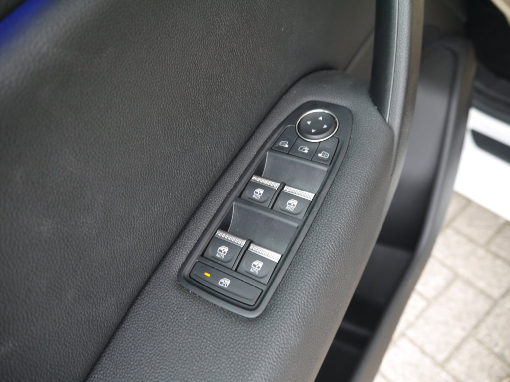 Mitsubishi Grandis
