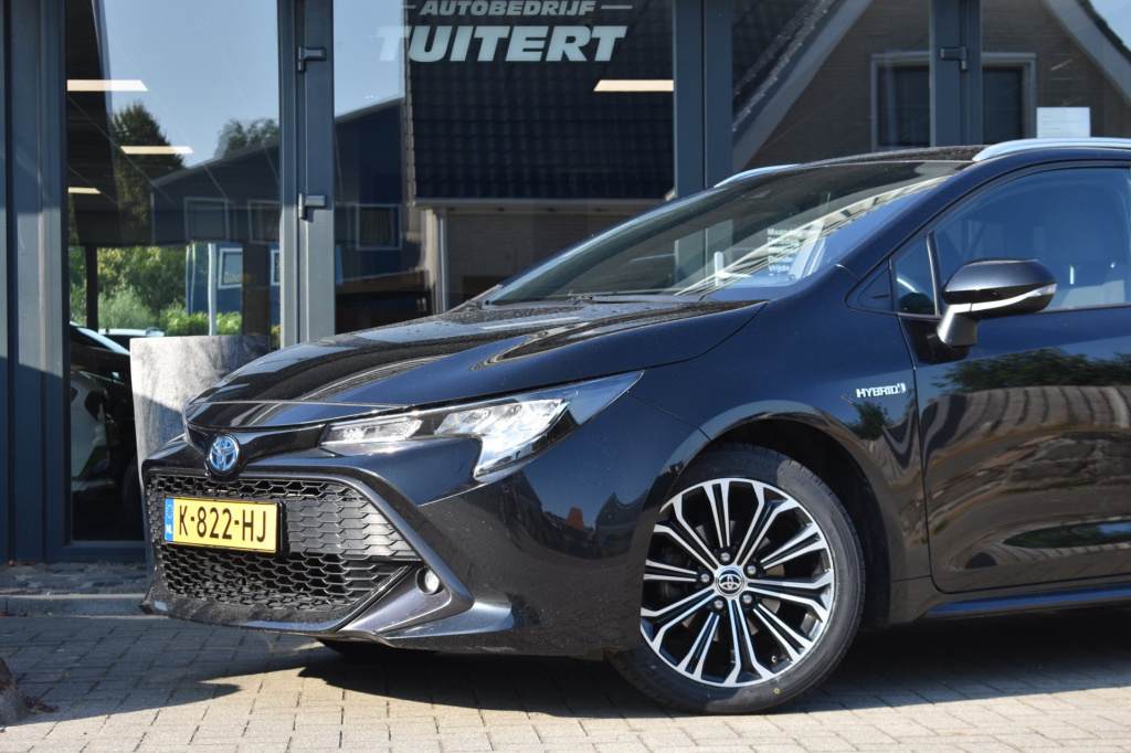 Toyota Corolla Touring Sports