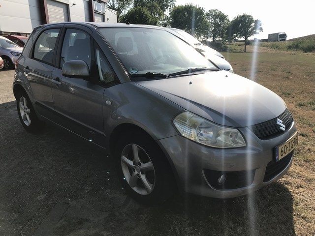 Suzuki Sx4