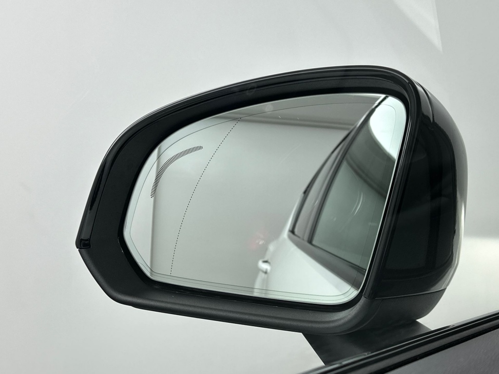 Volvo Ex40