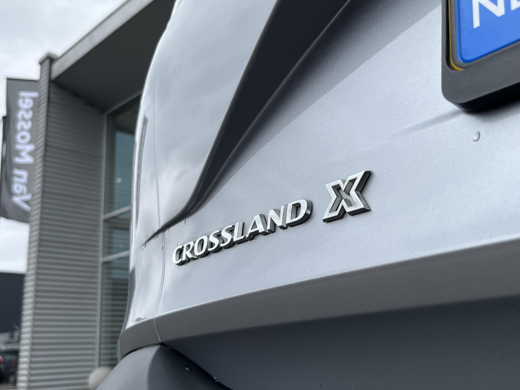 Opel Crossland X