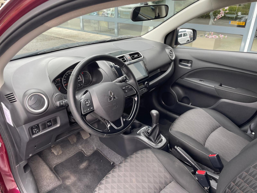 Mitsubishi Space Star