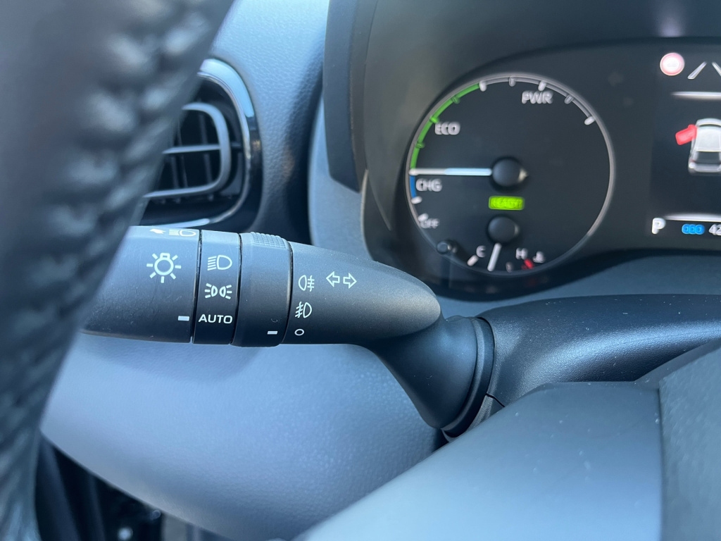 Mazda 2 Hybrid