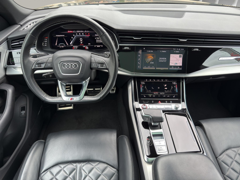 Audi Sq8