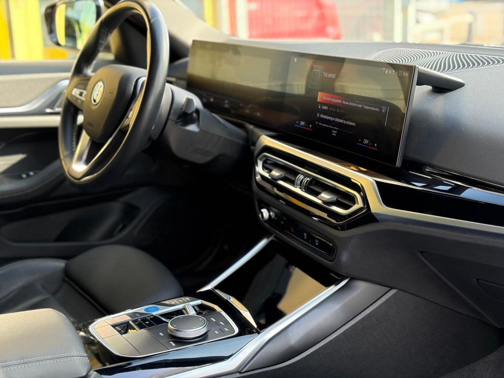 BMW I4