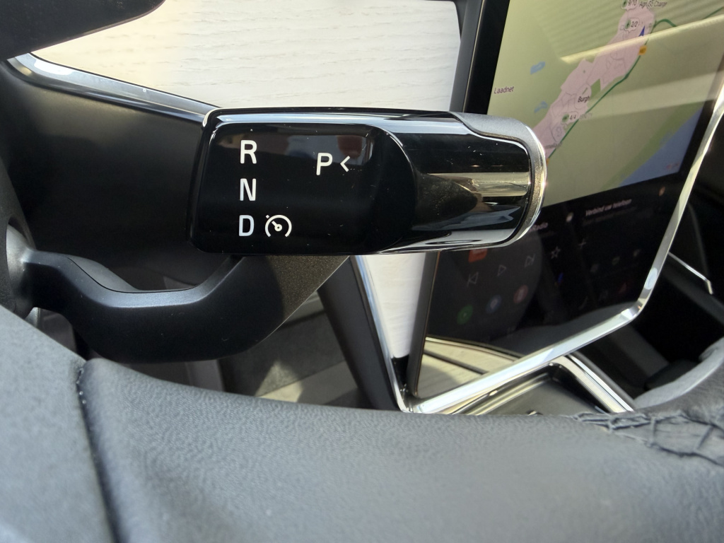 Volvo Ex90