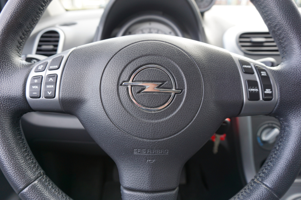 Opel Agila