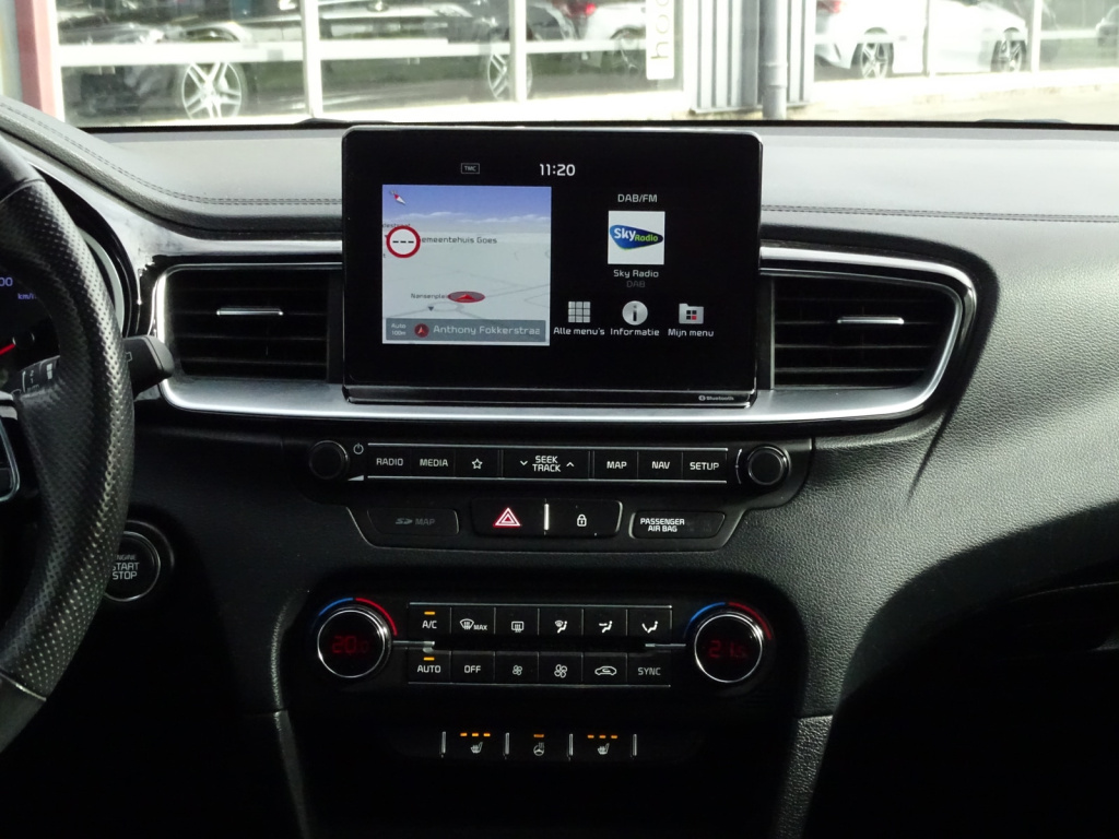 Kia Proceed