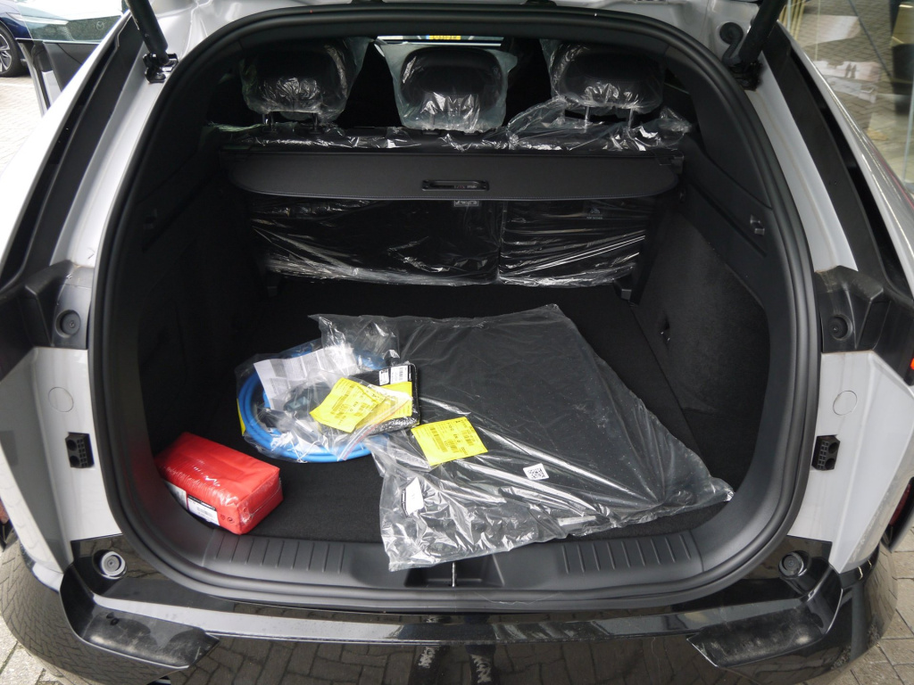 Mazda Cx-6e