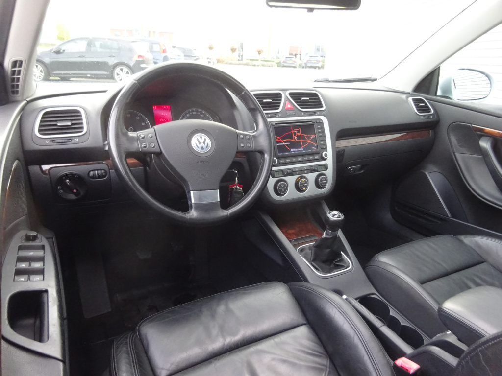 Volkswagen Eos