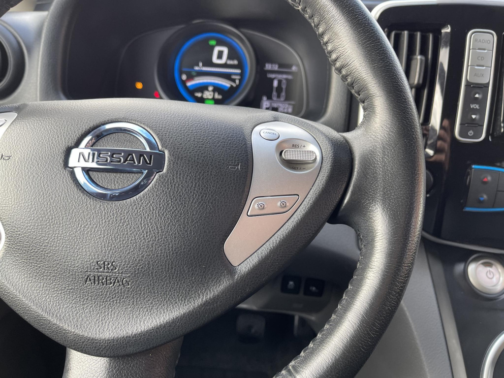 Nissan E-nv200
