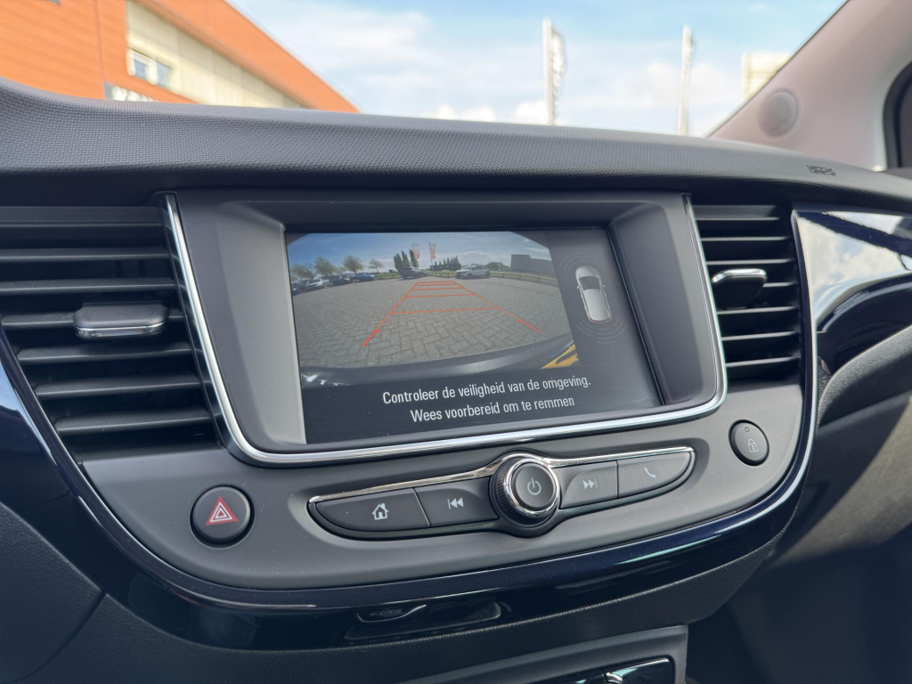 Opel Crossland X